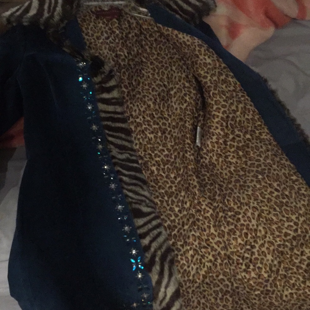 Jacket - Picture 4 of 4